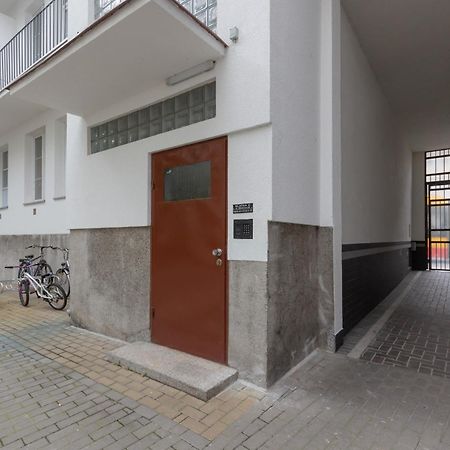 Miodowa Apartment Krasinski Garden Warsaw By Noclegi Renters Exterior foto